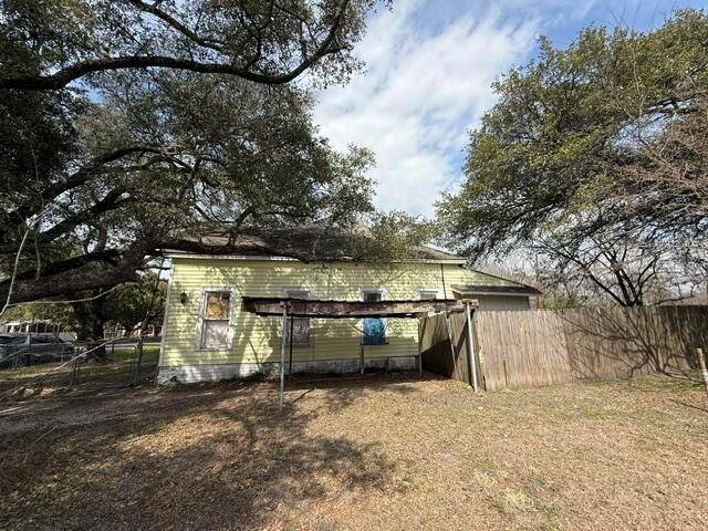 Bryan, TX 77803,403 Robertson ST