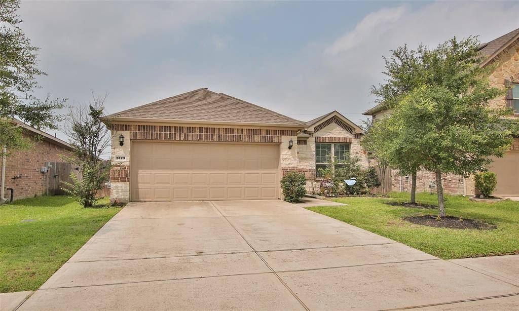 Katy, TX 77493,5123 Monarch Belle LN