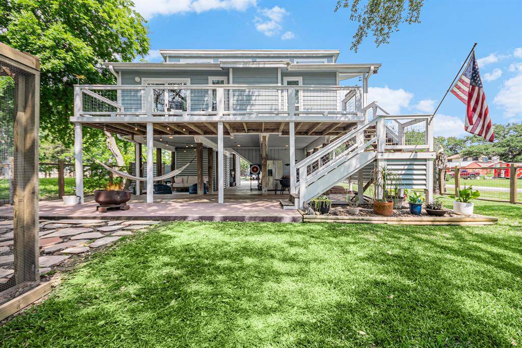 Seabrook, TX 77586,817 Bryan AVE