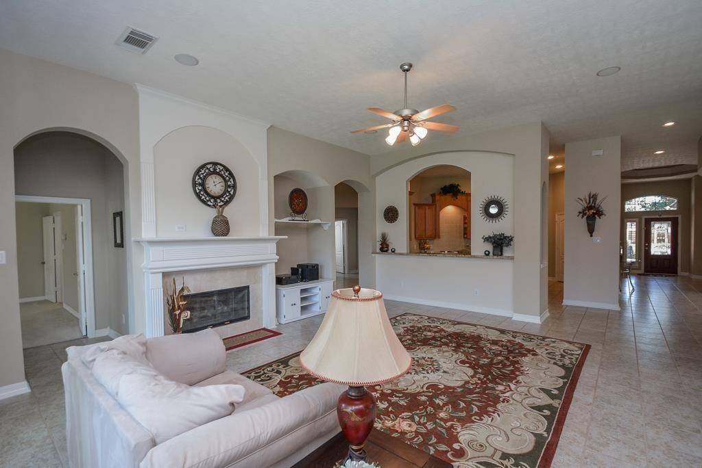 Houston, TX 77041,12450 Lago Bend LN