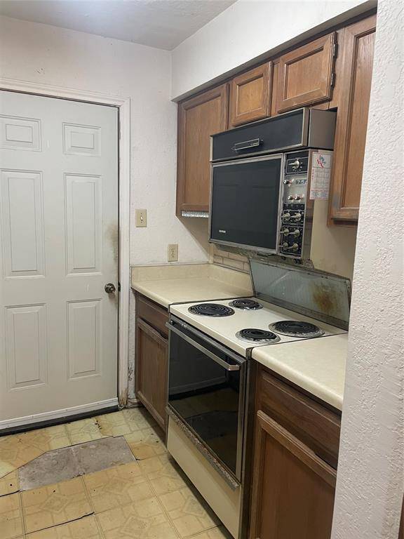 Houston, TX 77035,6486 Cambridge Glen LN