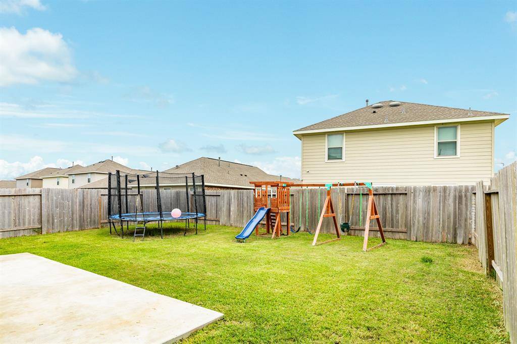 Angleton, TX 77515,119 Cullen ST