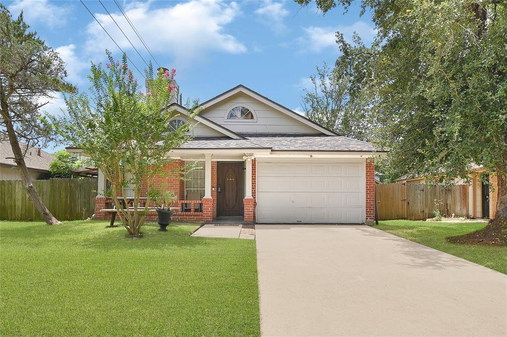 Houston, TX 77083,15811 Beechnut ST