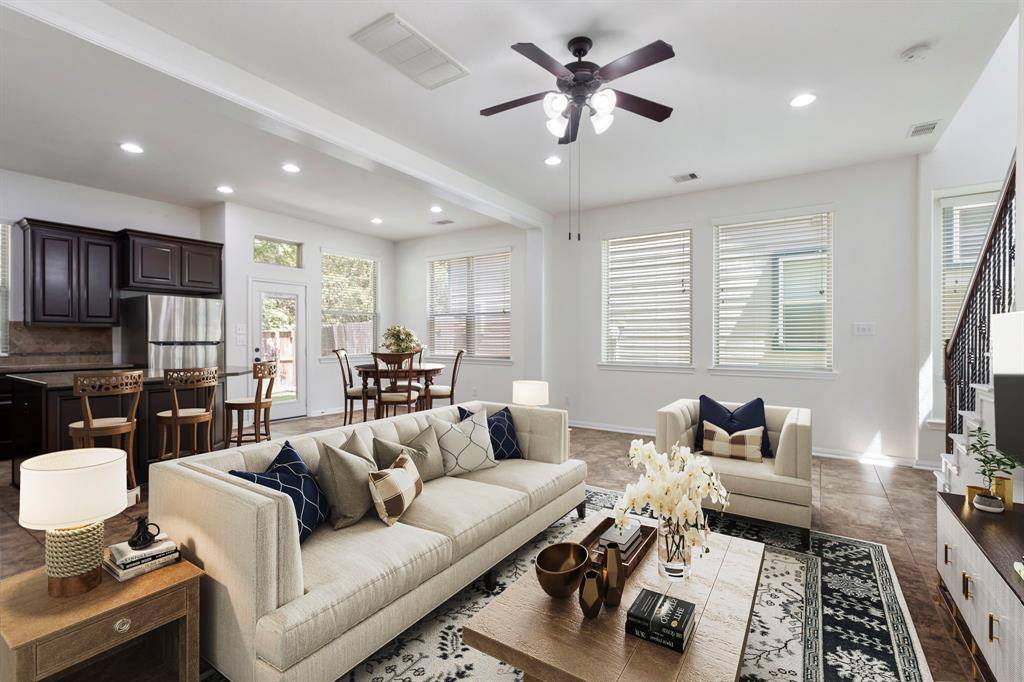 The Woodlands, TX 77382,14 Cheswood Manor DR