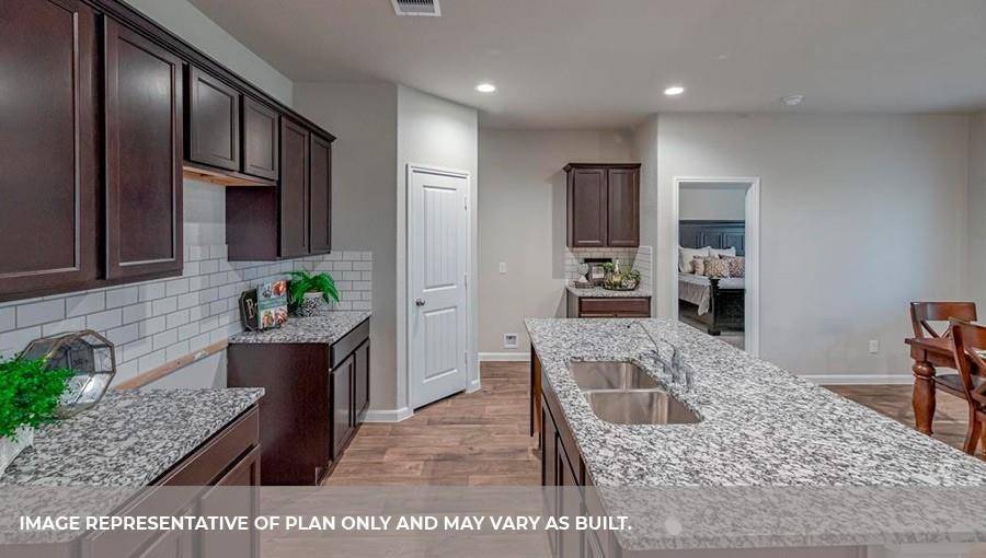 China, TX 77613,565 Brittany Grove LN