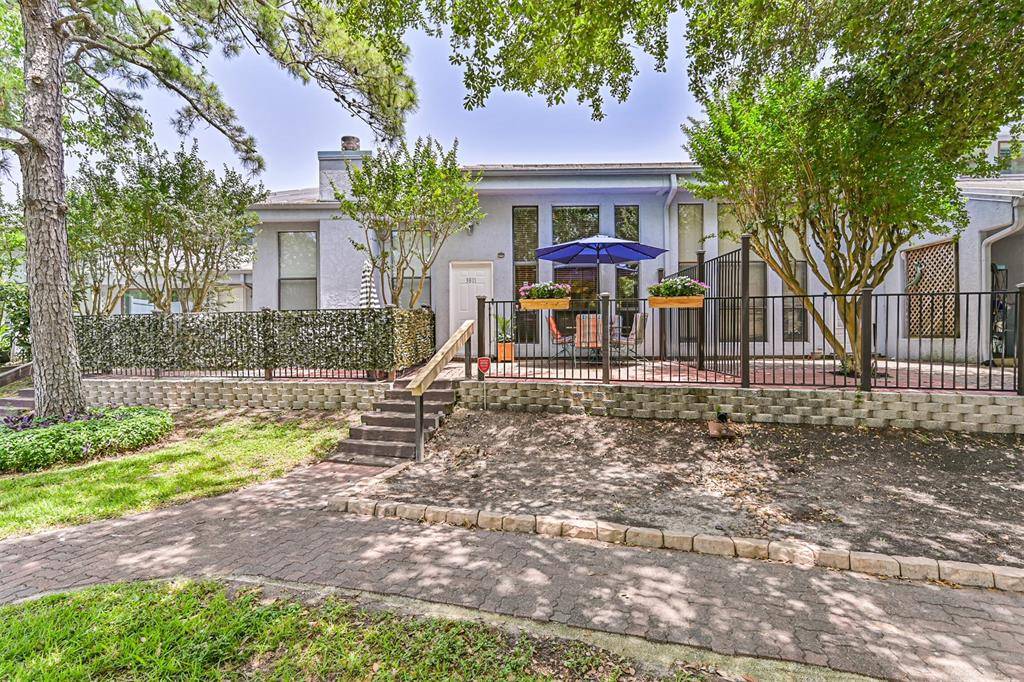 La Porte, TX 77571,3811 Sunrise DR #11
