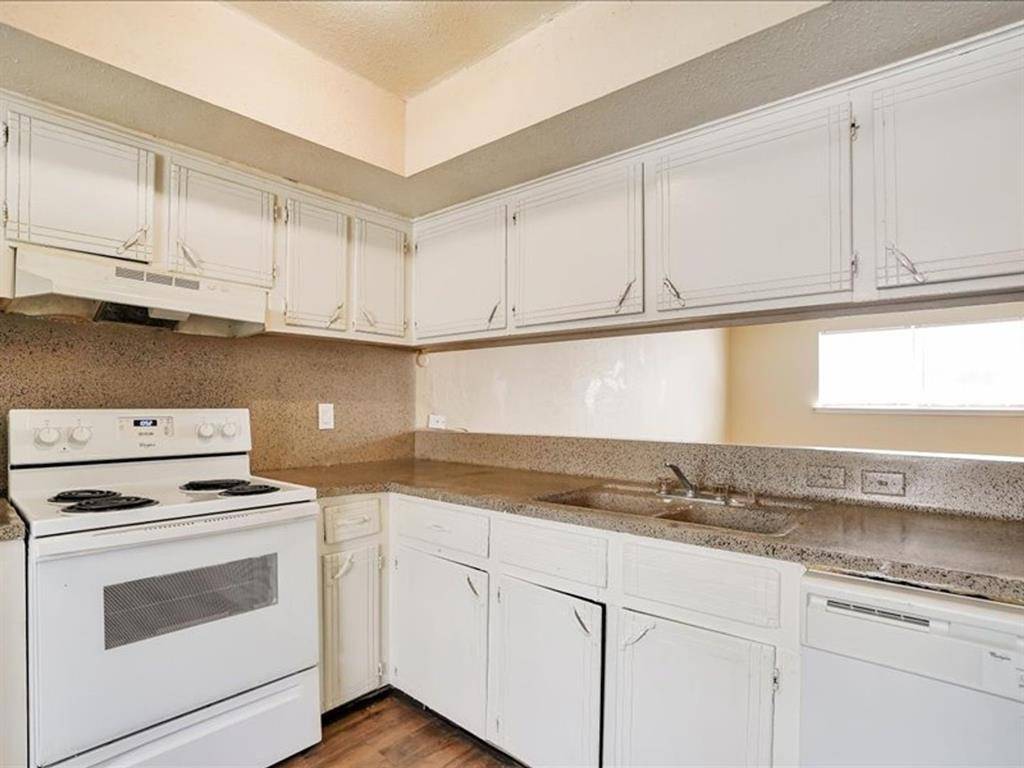 Houston, TX 77020,1800 N Wayside ST #23
