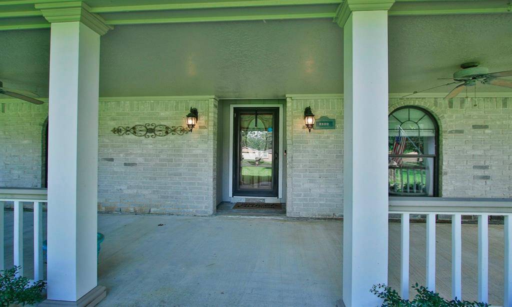 Pinehurst, TX 77362,2102 Candy ST