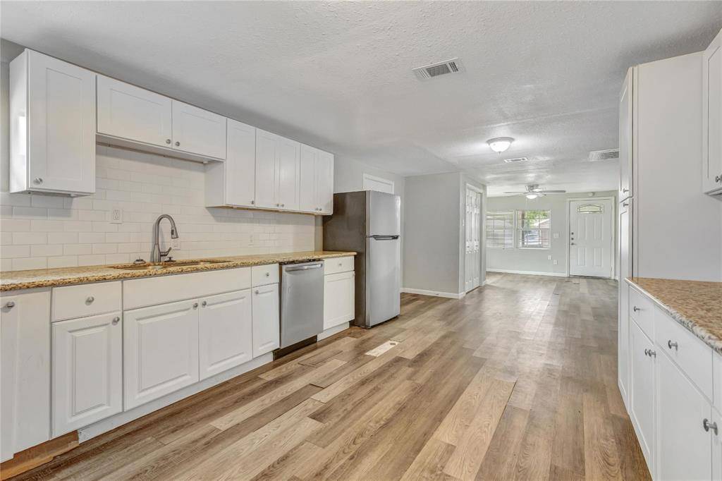 Houston, TX 77033,4726 Carmen ST