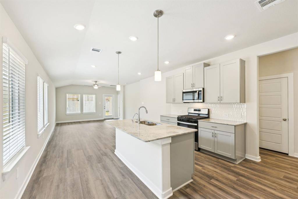 New Caney, TX 77357,18676 Presswood Way DR