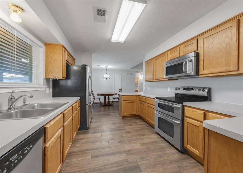 Bryan, TX 77808,1796 Fawn Lake DR
