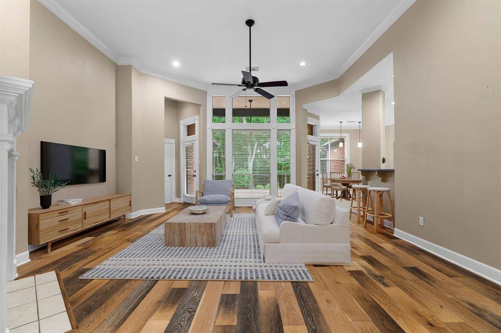 Montgomery, TX 77356,117 Lake View CIR
