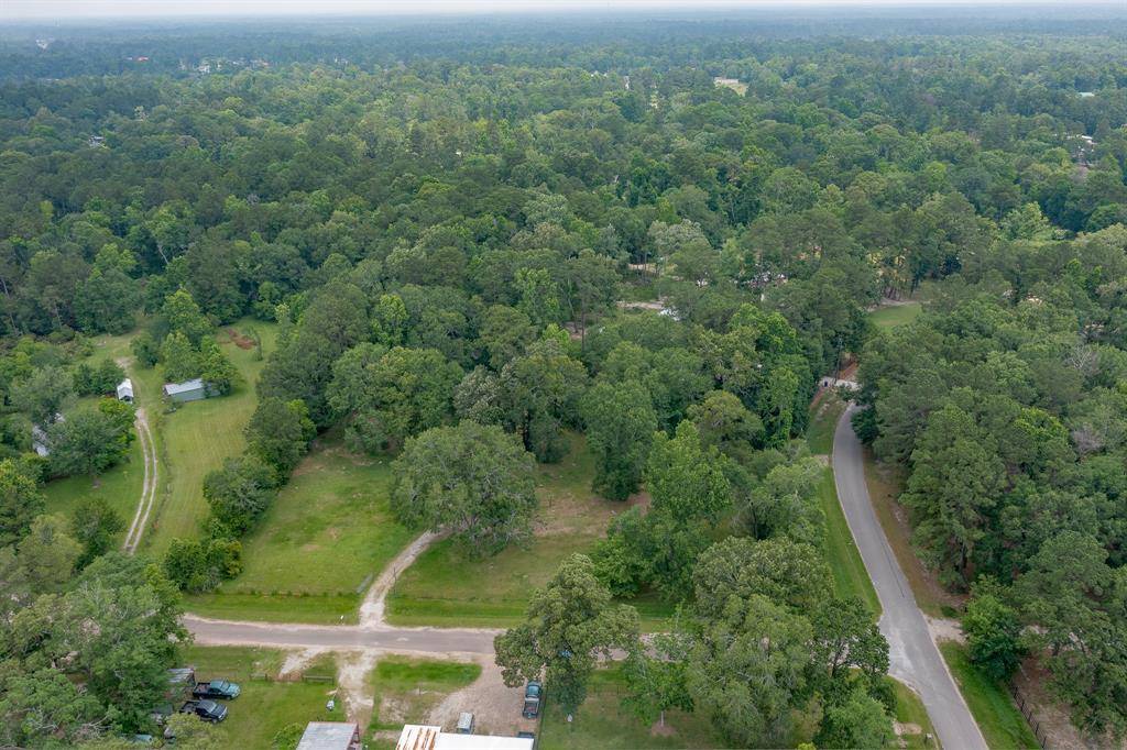 New Caney, TX 77357,17396 Woods DR
