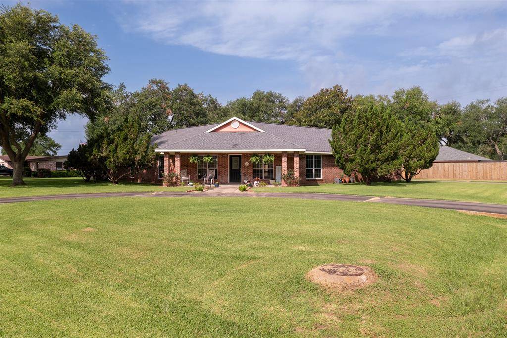Wharton, TX 77488,105 Greenbriar DR