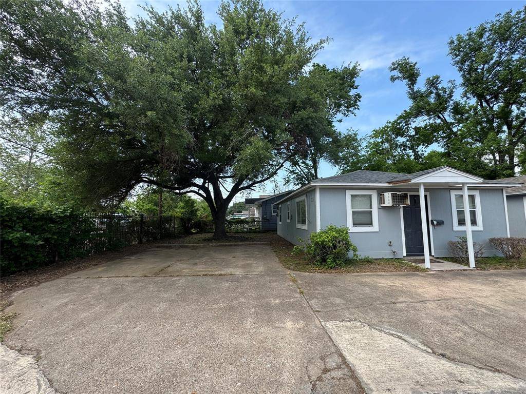Houston, TX 77026,3910 Hoffman ST