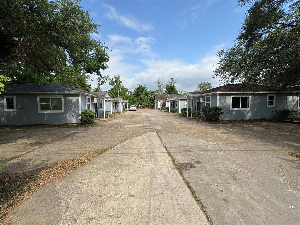 Houston, TX 77026,3910 Hoffman ST