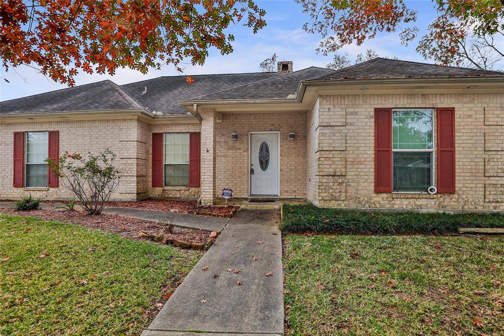 Beaumont, TX 77708,7295 Firethorn DR