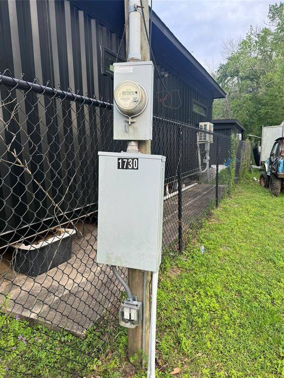 Crosby, TX 77532,1730 Gulf Pump RD