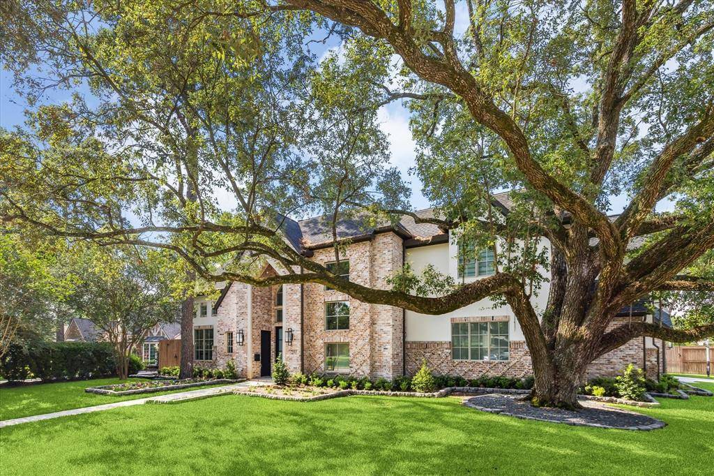 Houston, TX 77079,13927 Perthshire RD