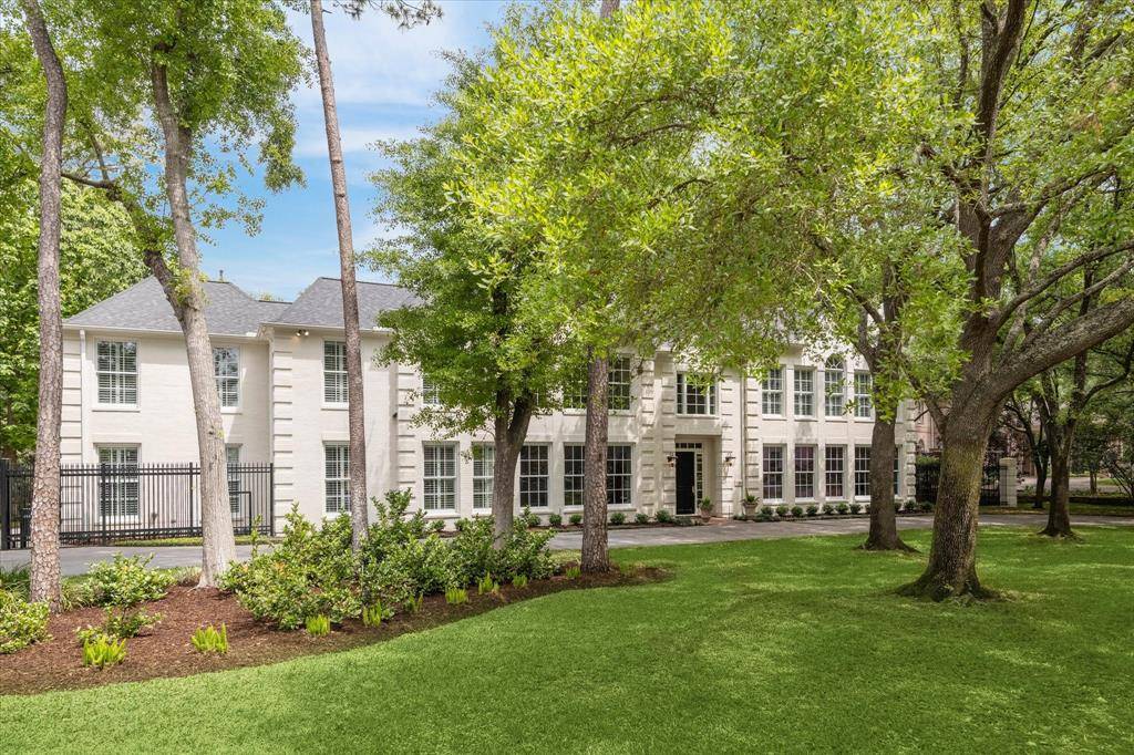 Hunters Creek Village, TX 77024,10918 Wickline DR