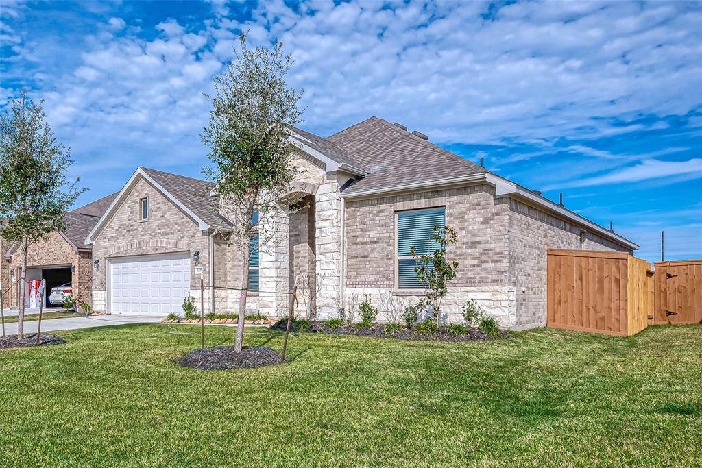 Rosharon, TX 77583,2409 Sequoia Grove DR