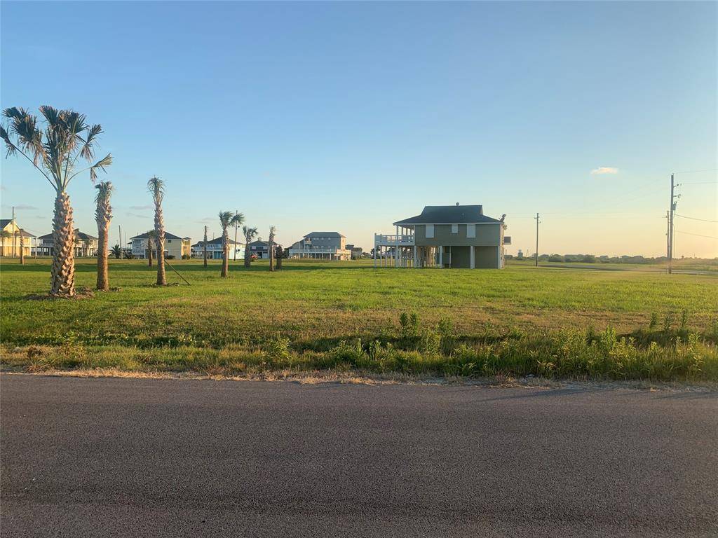 Crystal Beach, TX 77650,817 Casa DR