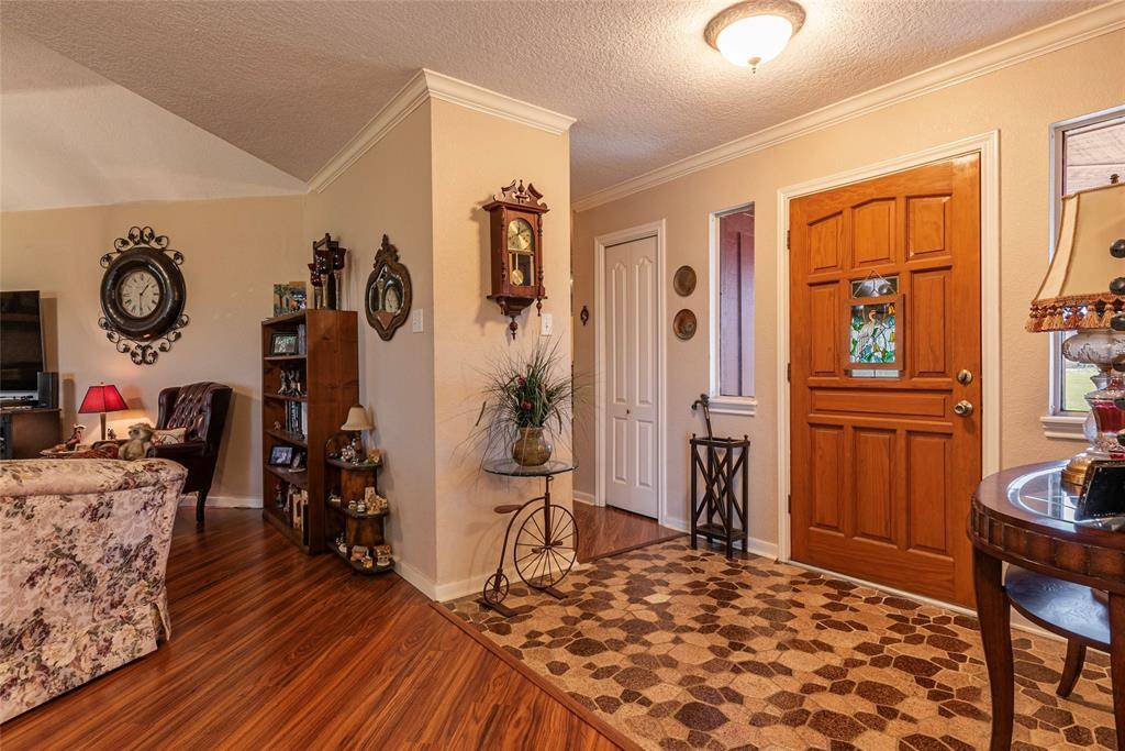 Hitchcock, TX 77563,8710 Robinson RD