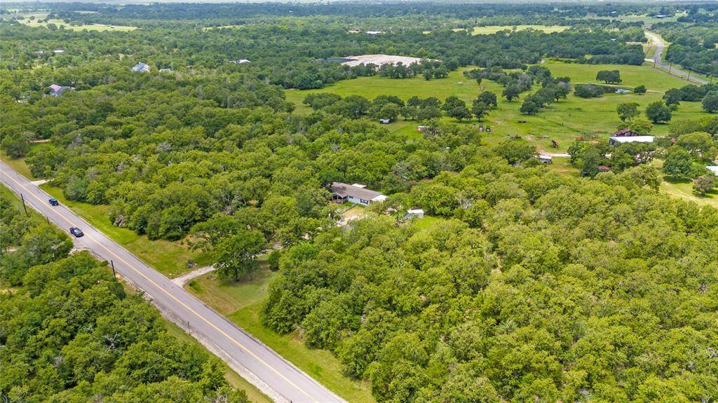 College Station, TX 77845,5846 Thousand Oaks RD