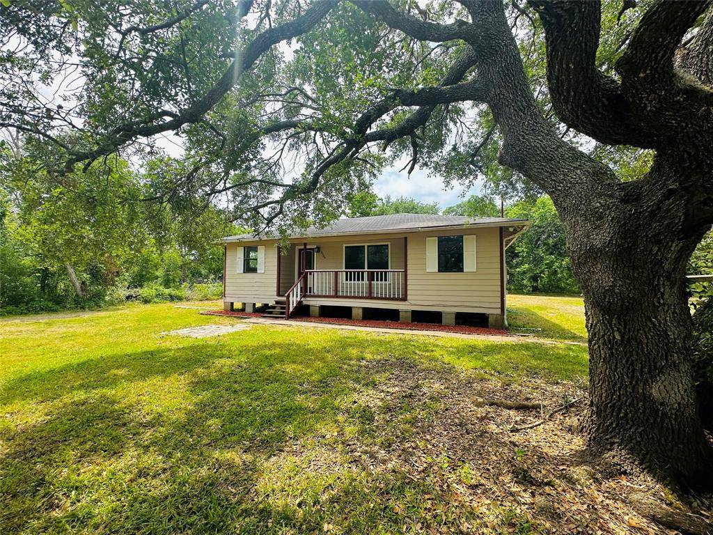 Brazoria, TX 77422,6038 Pine ST