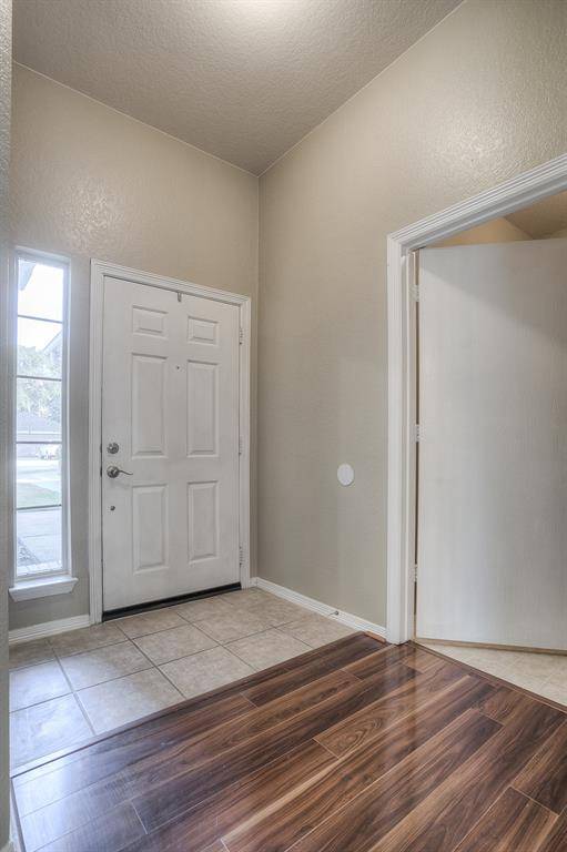 Montgomery, TX 77316,266 Adobe TER S