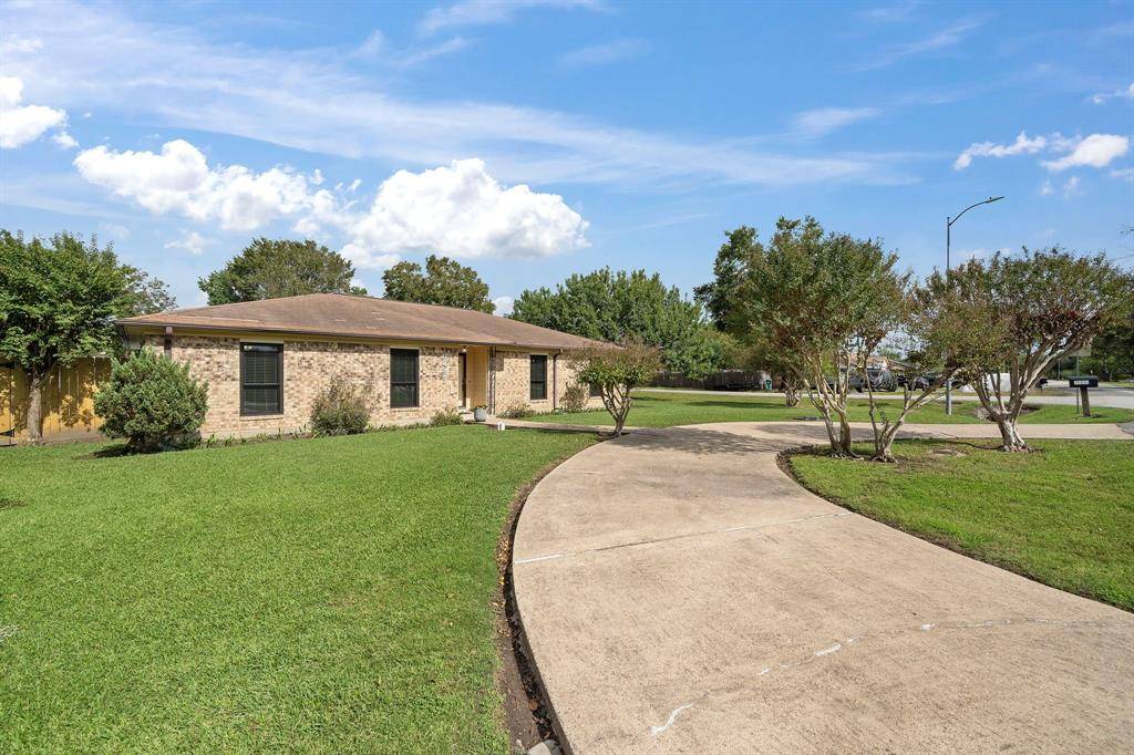 Pasadena, TX 77505,6335 Olson LN