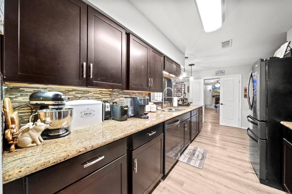 Deer Park, TX 77536,746 E Lambuth LN