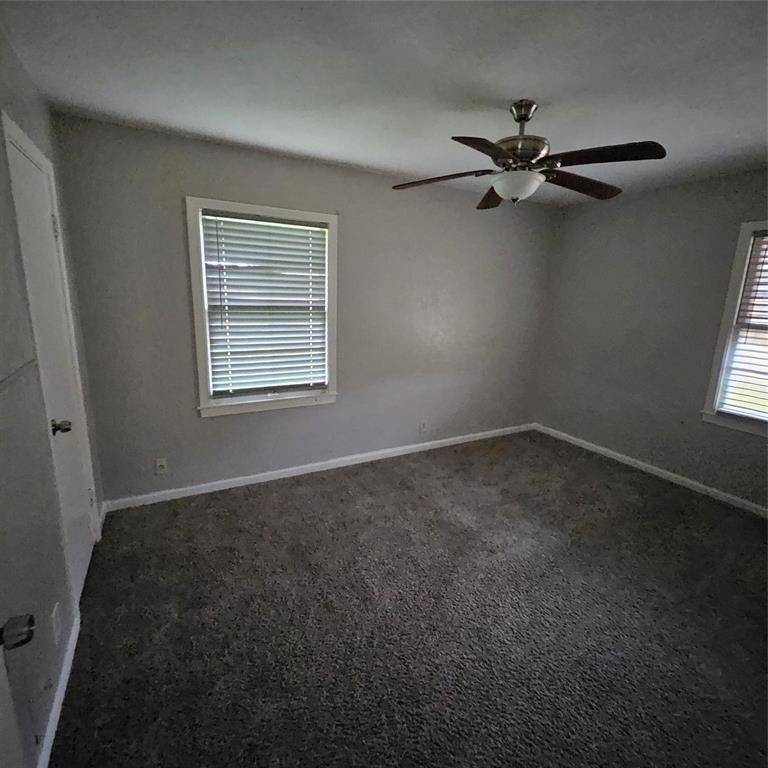 Texas City, TX 77590,322 24th AVE N