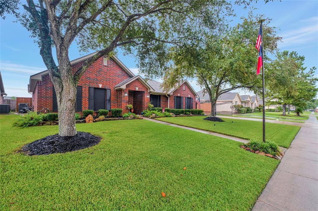 League City, TX 77573,319 Torrey CT