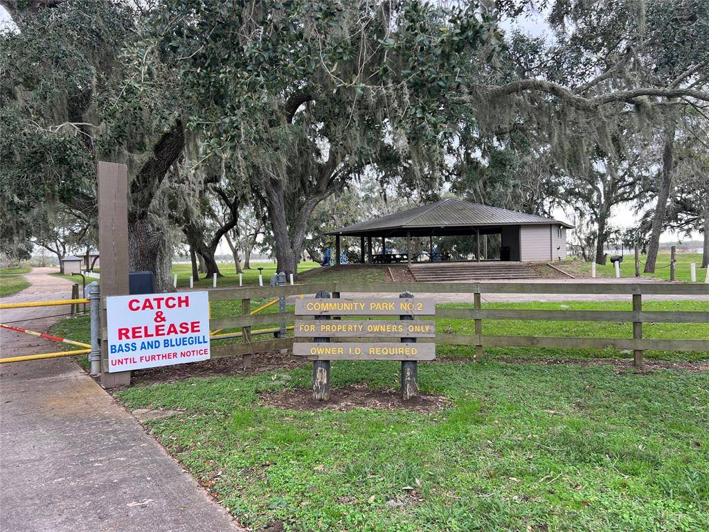 Angleton, TX 77515,00000 Brahman TRL