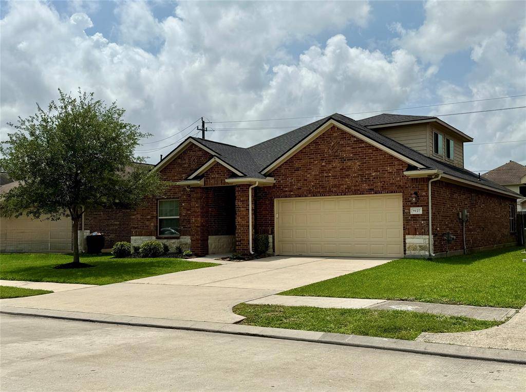 Houston, TX 77044,9127 Georgio DR