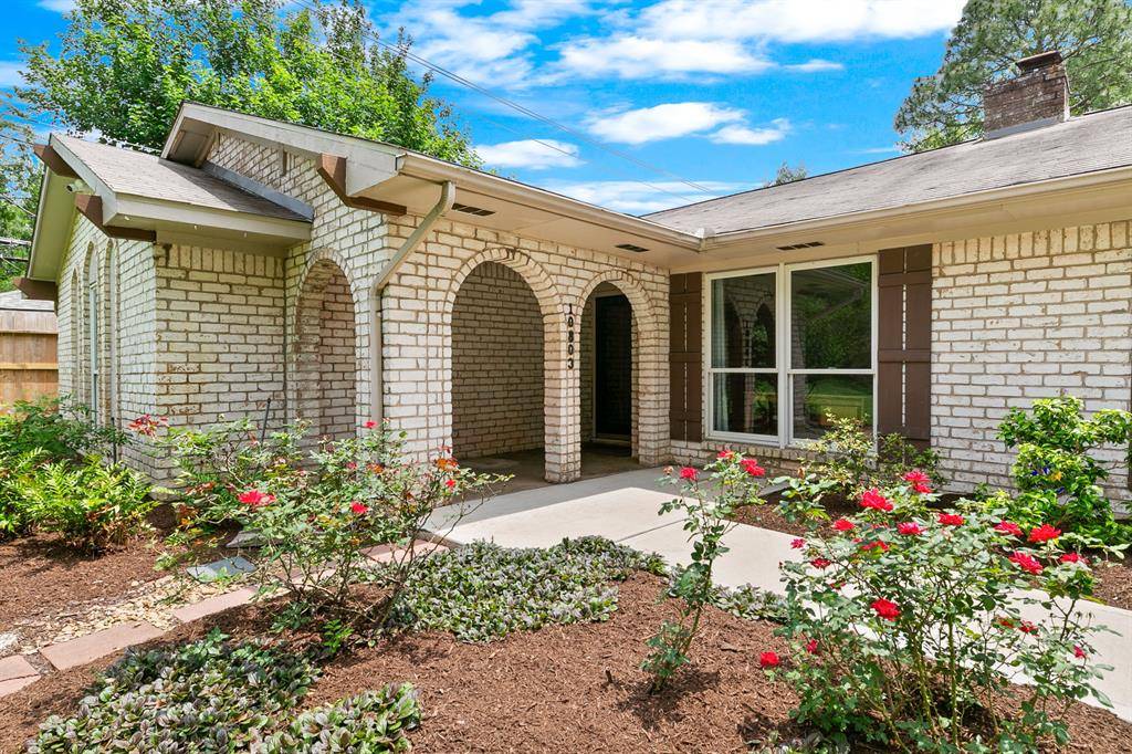 Houston, TX 77042,10803 Chevy Chase DR