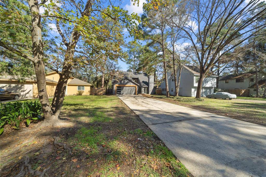 The Woodlands, TX 77380,8 Dewthread CT