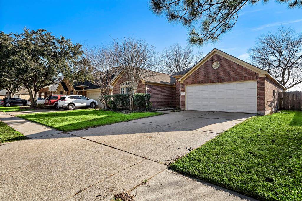 Pearland, TX 77584,3722 Crescent DR