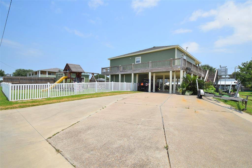 Crystal Beach, TX 77650,1128 Helen Dowdy