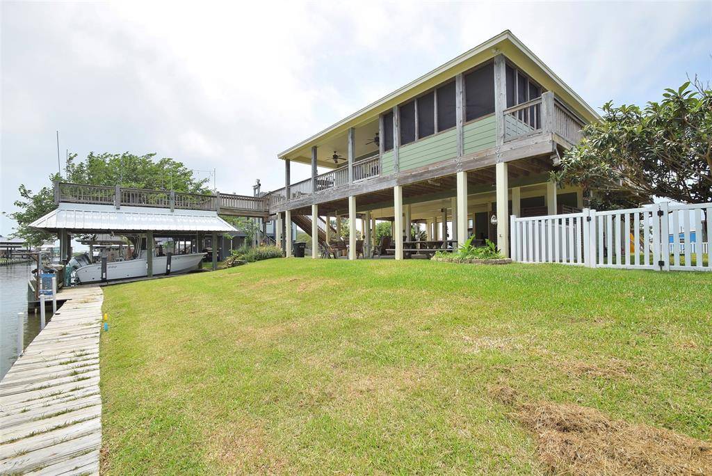 Crystal Beach, TX 77650,1128 Helen Dowdy