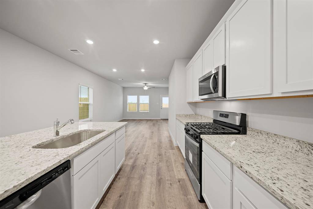 Crosby, TX 77532,11502 Prosperity DR