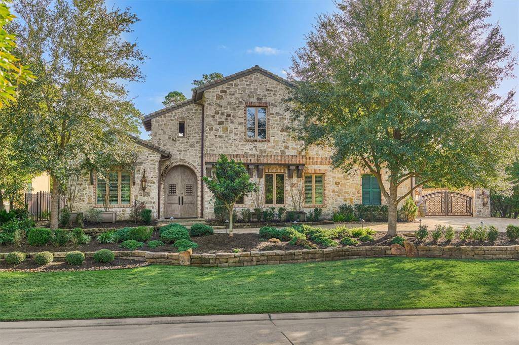 The Woodlands, TX 77389,2 Berkley Hall CT