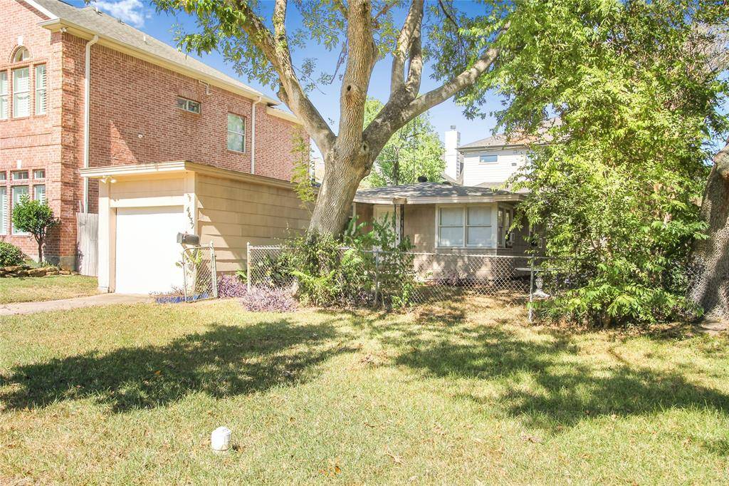 Bellaire, TX 77401,4432 Vivian ST