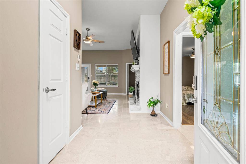 Magnolia, TX 77354,6719 Woodland Oaks