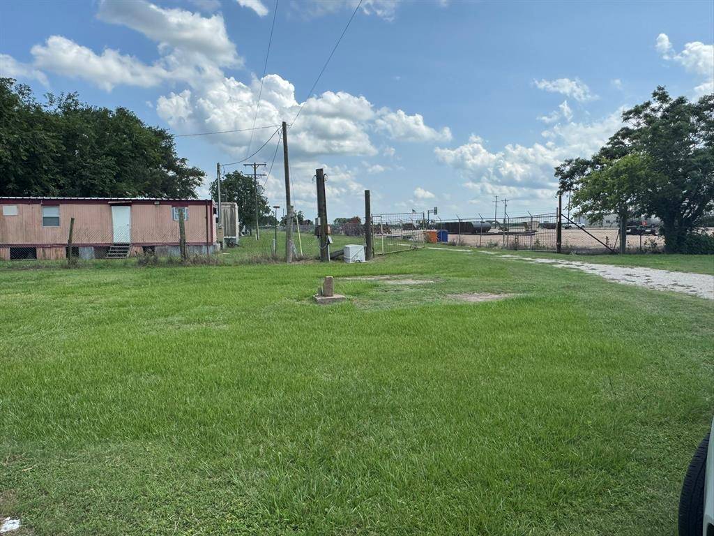 El Campo, TX 77437,26544 S Us-59 S