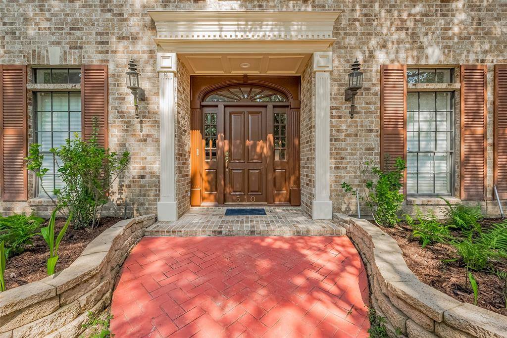 Houston, TX 77079,510 Barkers CV