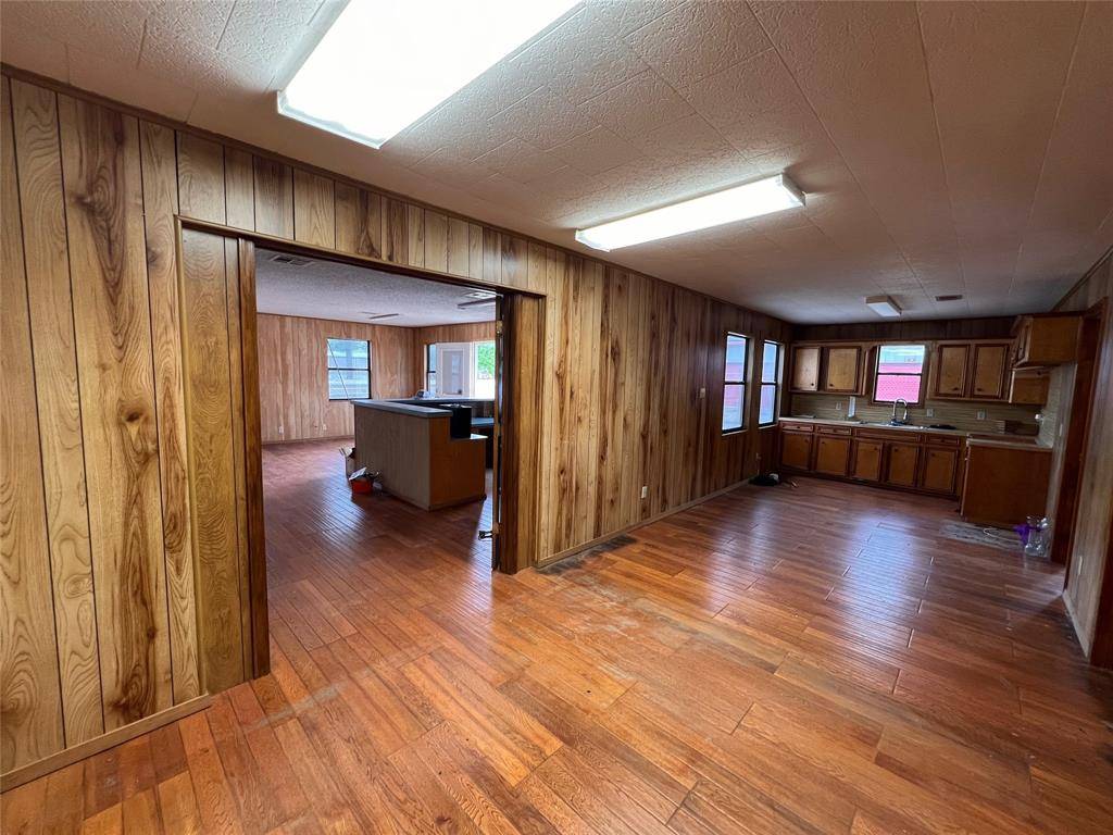 Onalaska, TX 77360,438 N Fm 356