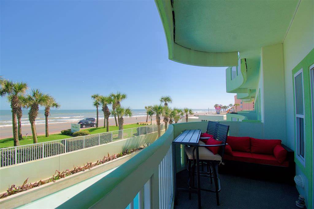 Galveston, TX 77554,9420 Seawall BLVD #302