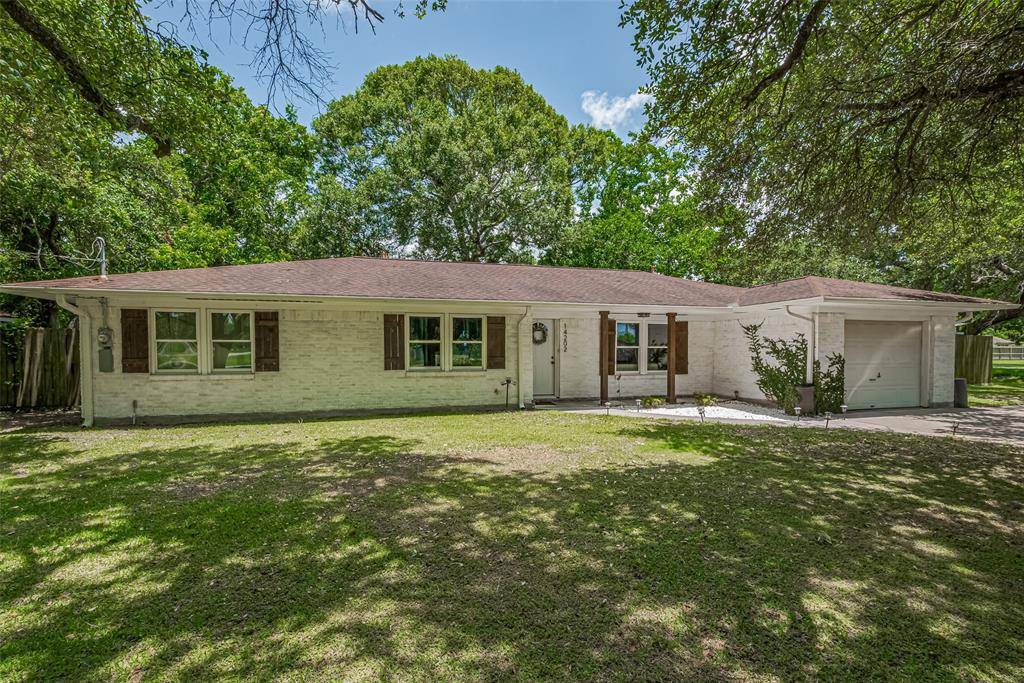 Santa Fe, TX 77517,14202 8th ST